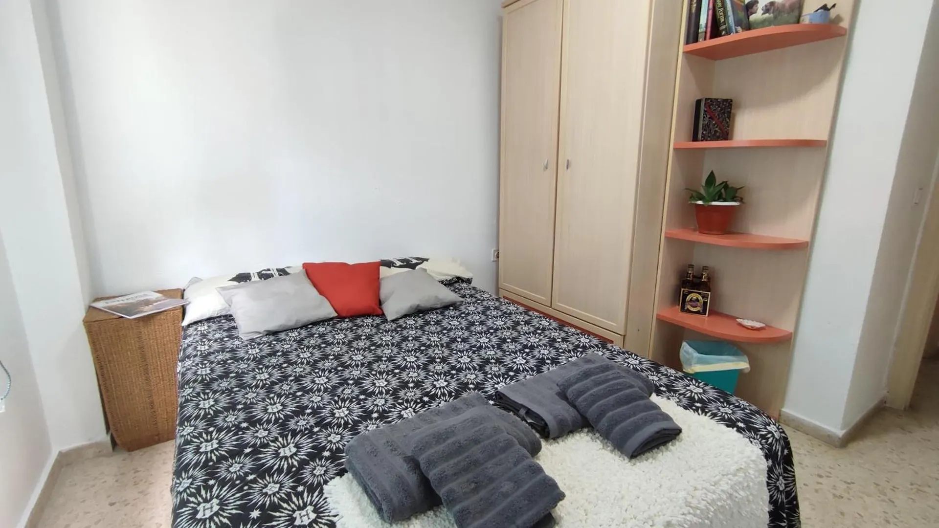 Habitacion Privada Juan Estepona Homestay